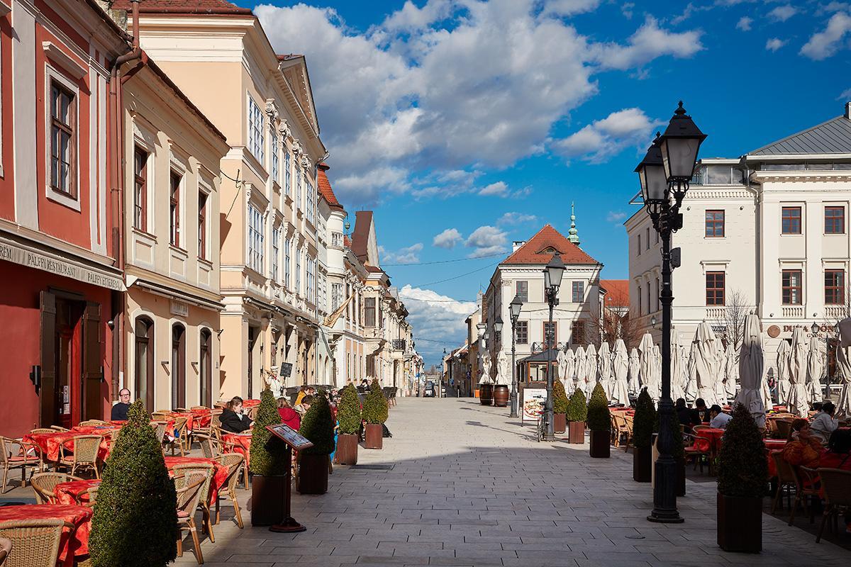 Apartamento Főtér Rezidencia Győr Exterior foto