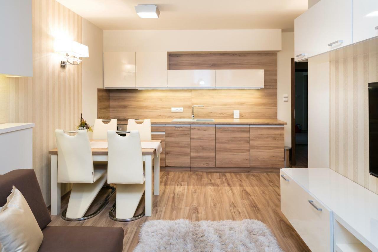 Apartamento Főtér Rezidencia Győr Exterior foto