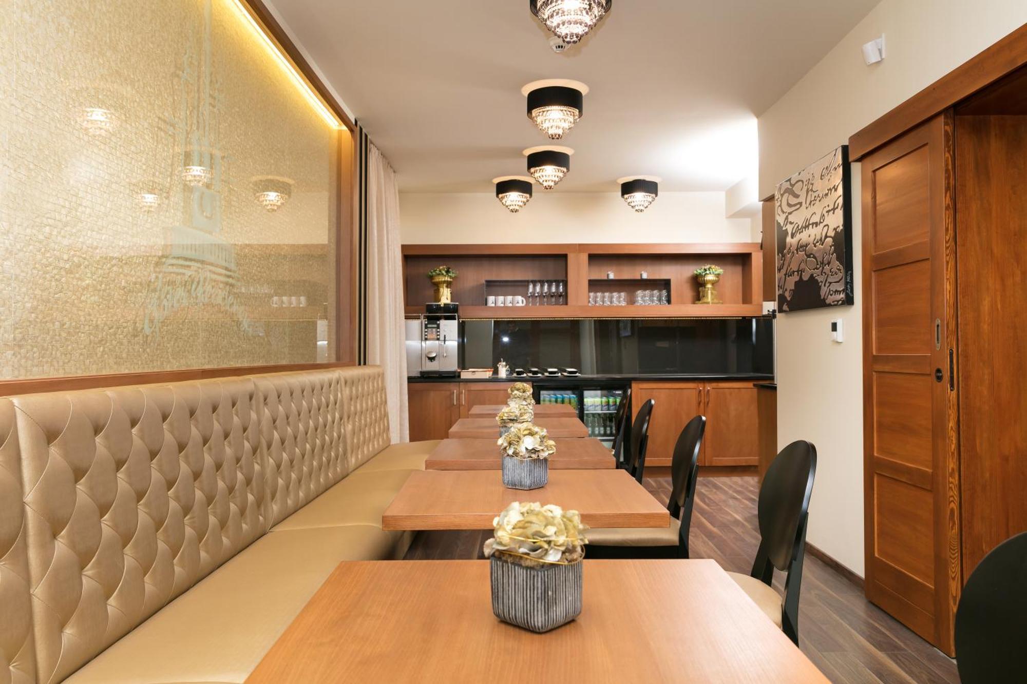 Apartamento Főtér Rezidencia Győr Exterior foto